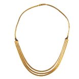 18 ct yellow gold necklace. Circa 1940s/50s.