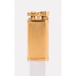 A Vintage Dunhill Gold Plated Lighter, 20th Century, Model number 414557. Dimensions: h: 2 1/2 x