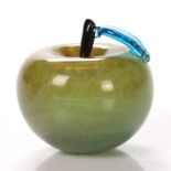 William Carlson (Cleveland, b. 1950) Apple, Colored glass. Dimensions: h: 3 x dia: 3 in. Other