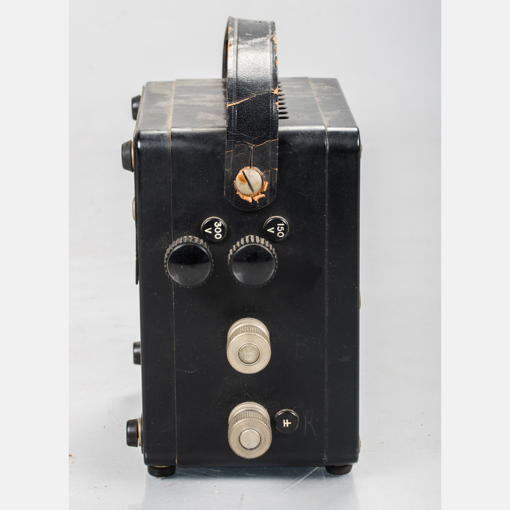 A Wattmeter by Weston Electrical Instrument Corp., Early 20th Century. Labeled DC and 25-1000 - Image 3 of 5