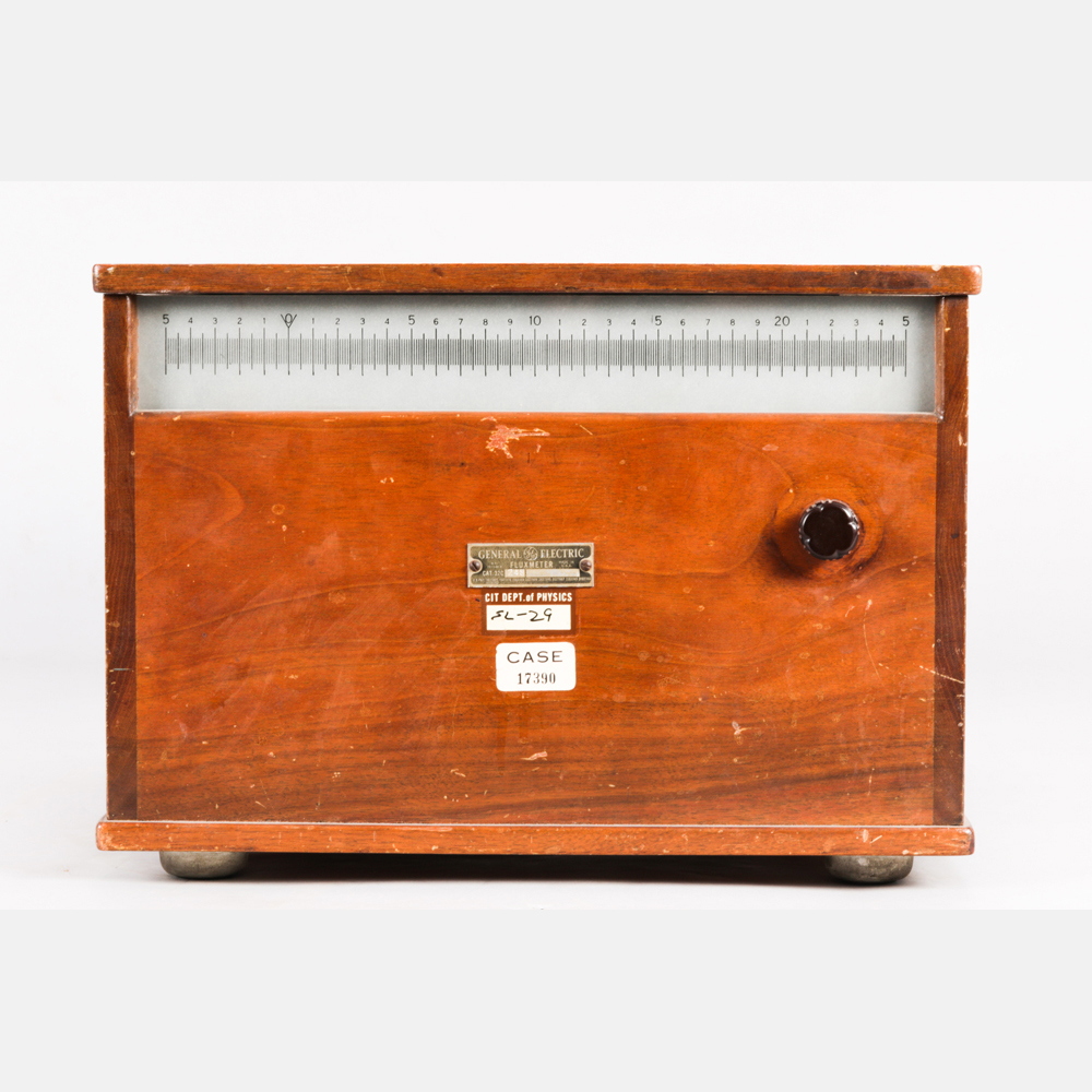 A Large Mirror Galvanometer by General Electric, Early 20th Century. Numbered 248. H: 10   W: 14 - Image 3 of 6