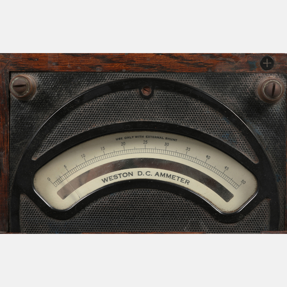 A DC Ammeter by Weston Electrical Instrument Co., Newark NJ, Model 45, 1919. Numbered 21176. - Image 6 of 8