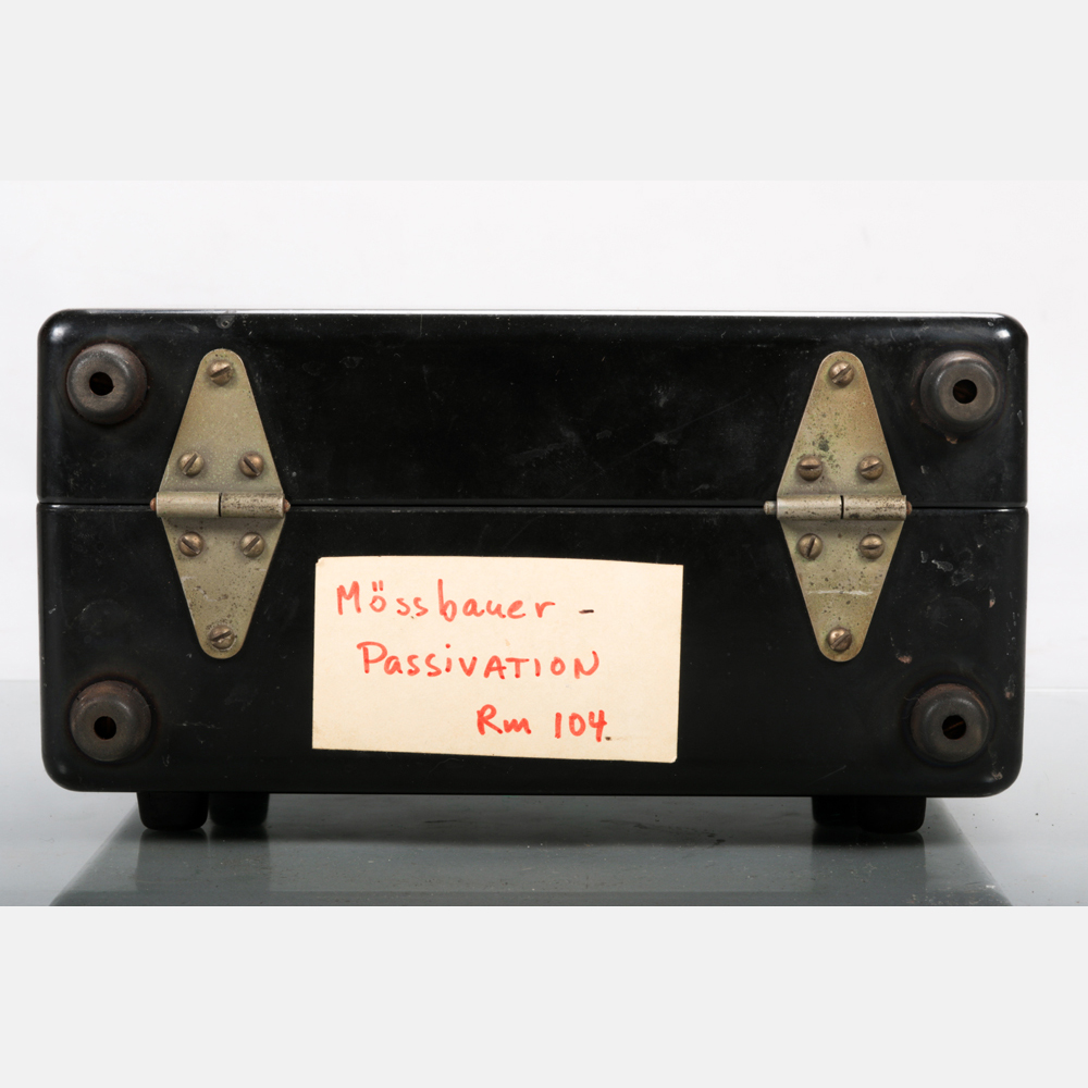 A Portable Direct-Current Milliammeter by Westinghouse, 20th Century. Serial number 2396568. H: - Image 5 of 7