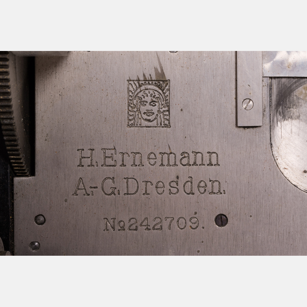 An H. Ernemann A.-G. Dresden 35mm Motion Picture Camera, ca. 1912-1913. Serial no. 242709.  This - Image 2 of 5