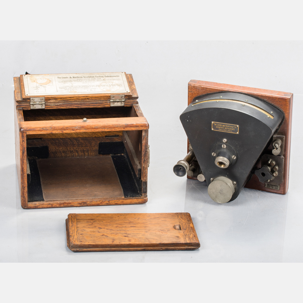 A Insulation Testing Galvanometer with Instruction Card by Leeds & Northrup Co., Philadelphia, - Image 9 of 11