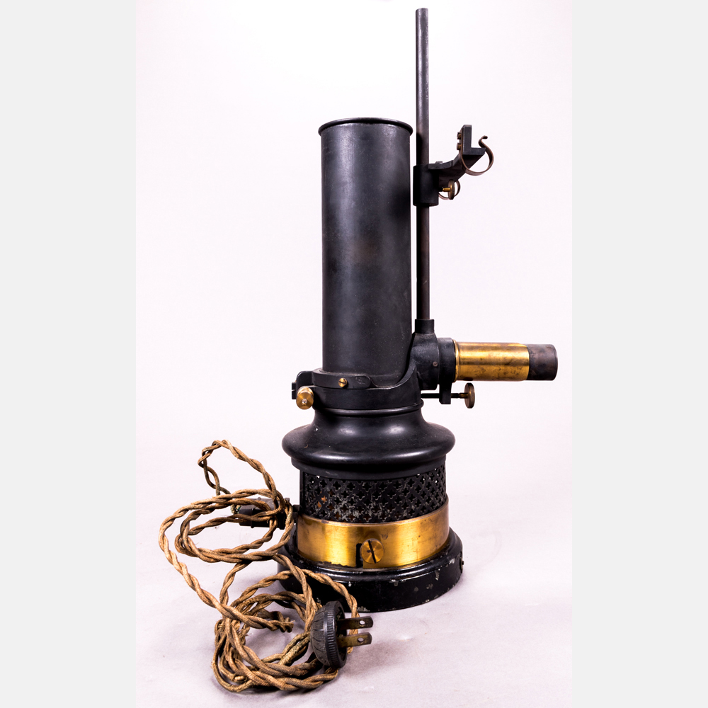 An Electric Light Source with Scale Holder and Cord by Hartmann and Braun, Frankfurt, Late 19th/ - Image 5 of 7