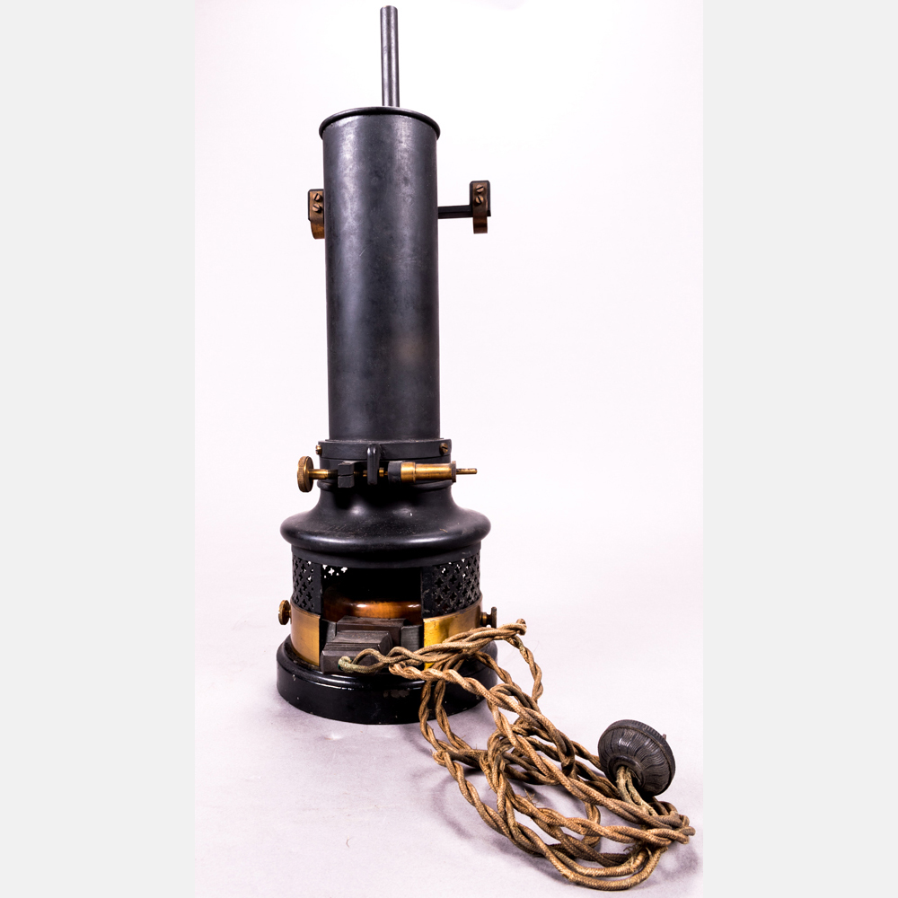 An Electric Light Source with Scale Holder and Cord by Hartmann and Braun, Frankfurt, Late 19th/ - Image 6 of 7