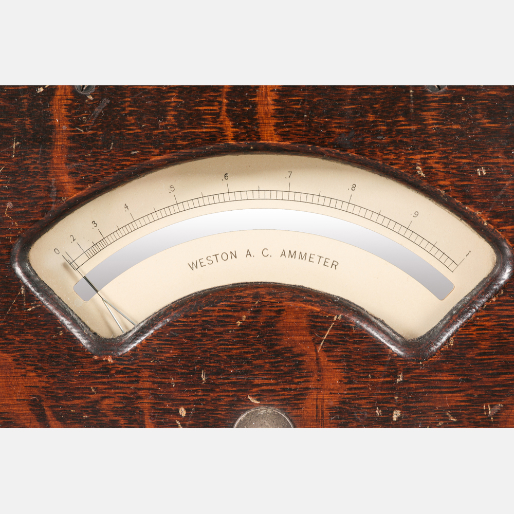 A 0-1amp AC Ammeter by Weston Electrical Instrument Co., Newark NJ, Late 19th/Early 20th Century. - Image 4 of 7