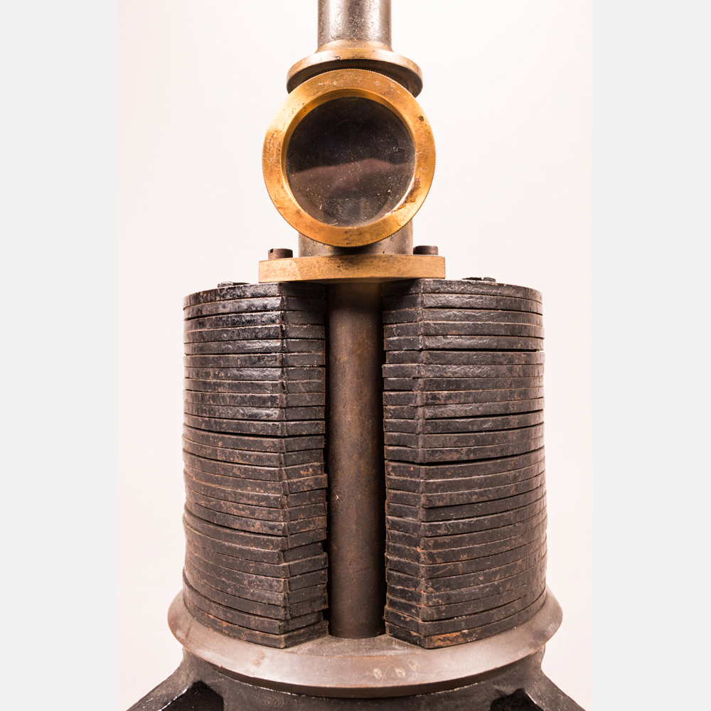 A Filar Suspended Galvanometer by M.E. Leeds and Co., Philadelphia, Late 19th Century. Having - Image 6 of 7