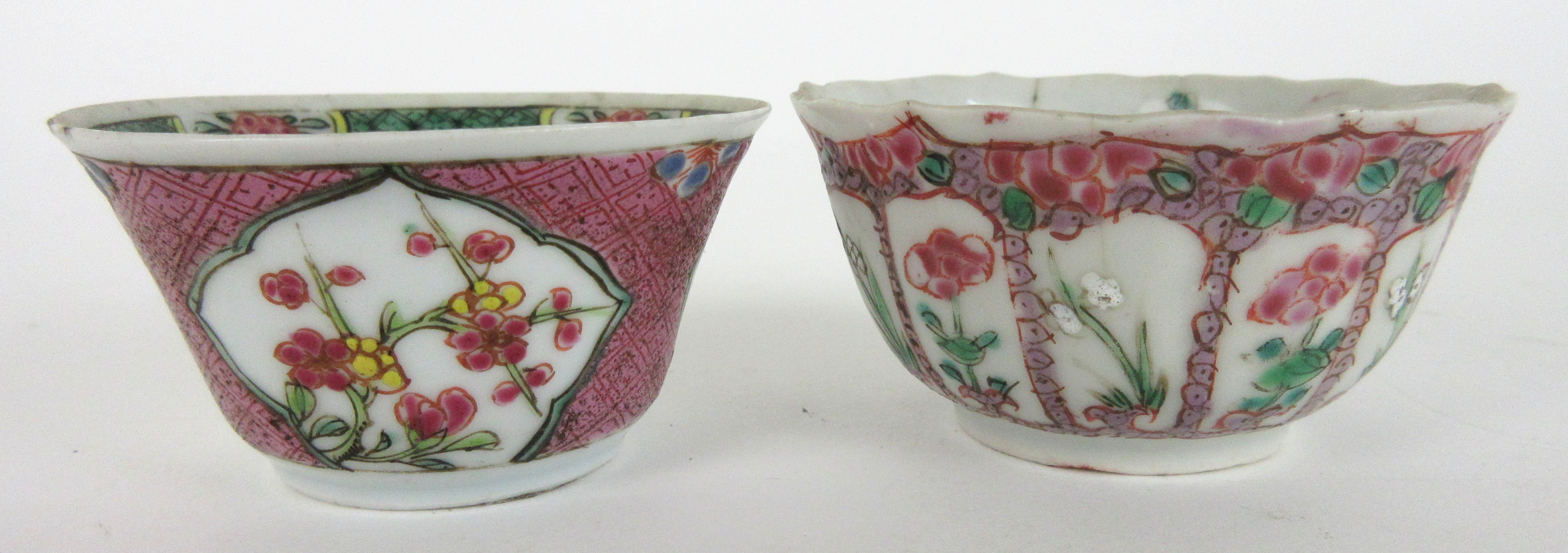 A pair of Chinese Imari tea bowls painted with birds and foliage, 6cm diameter, two gold ground - Image 6 of 13