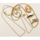 A collection of 9ct and yellow metal jewellery to include a cameo pendant brooch, chains brooches