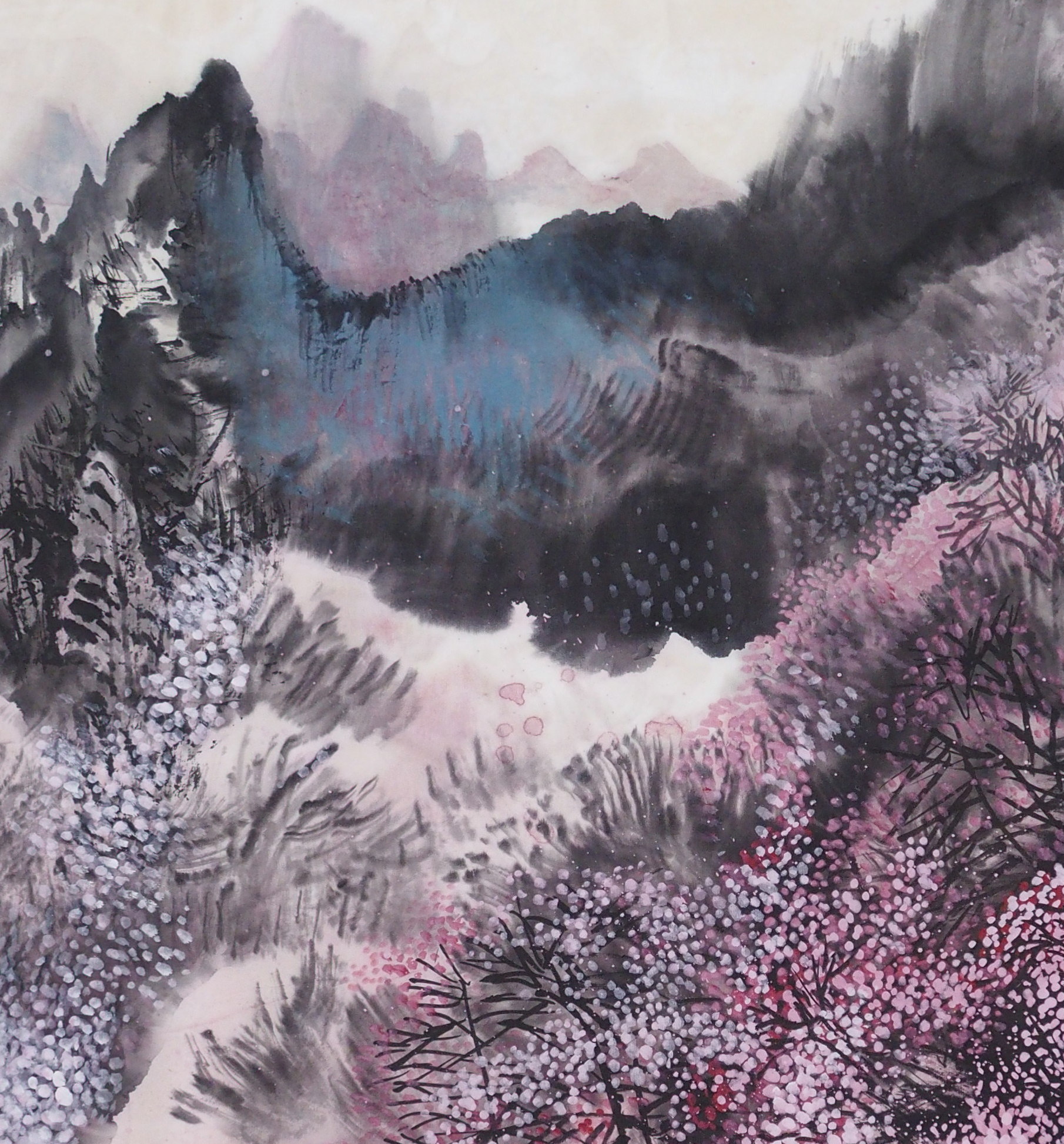 CHINESE CONTEMPORARY SCHOOL AN EXTENSIVE LANDSCAPE Watercolour, 72 x 66cm - Image 4 of 7