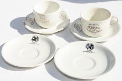 GWR Crockery miscellany comprising: qty 4 Saucers and qty 2 cups. Differnet patterns but all with