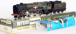 Wrenn 00 Gauge Model Locomotive W2238 Bulleid Merchant Navy '35028 Clan Line'. In original box which