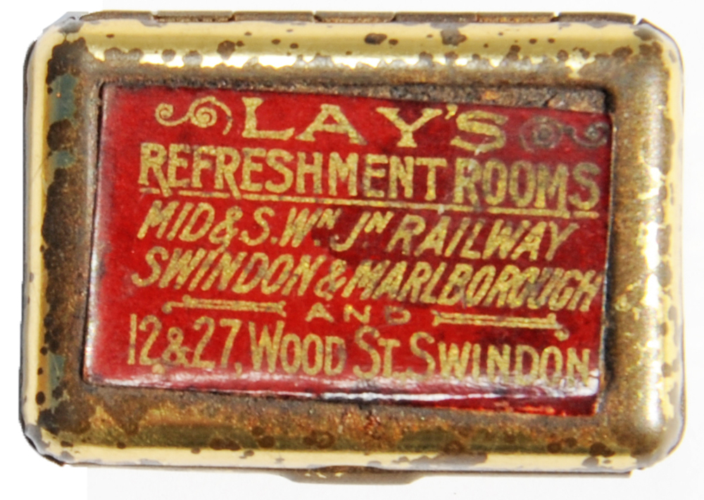 Tinplate Vesta Case - 'Lays Refreshment Rooms'  Mid & SW Jn Swindon & Marlborough