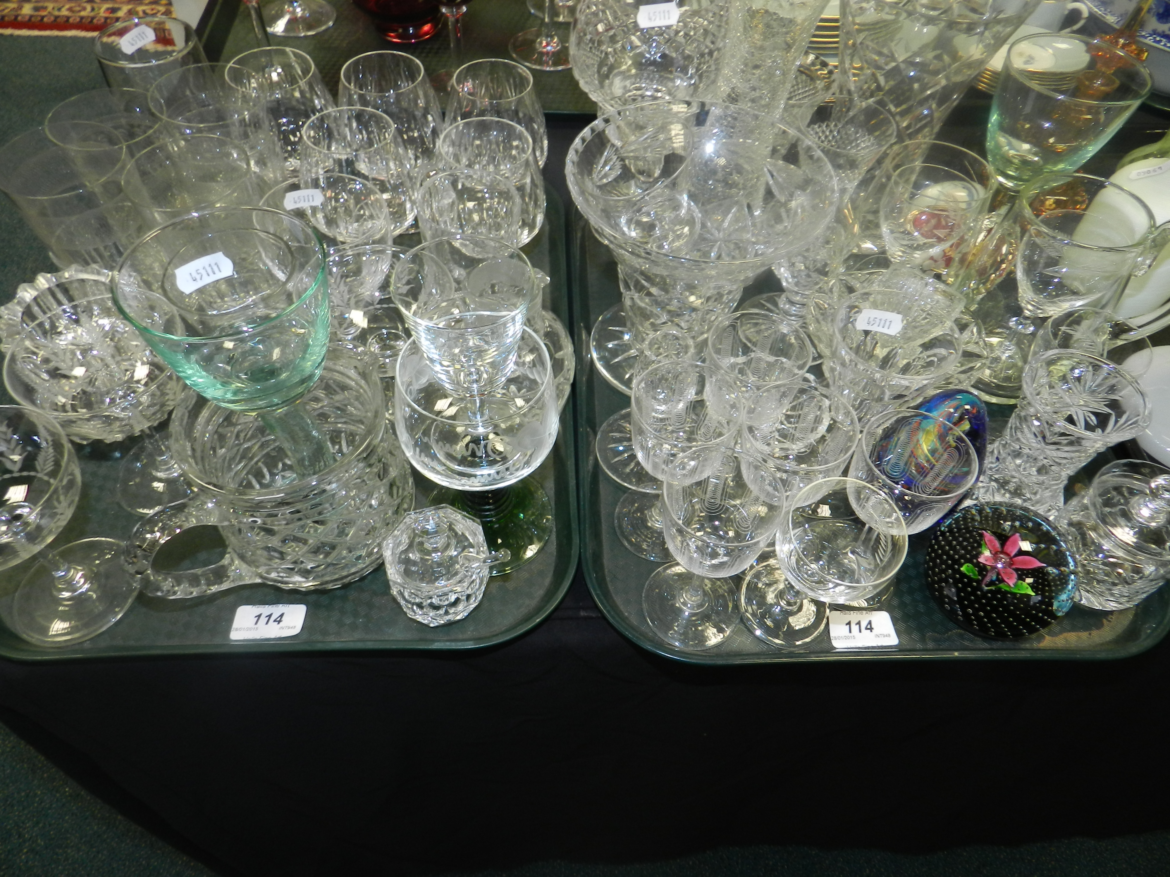 A quantity of glass ware, to include bra