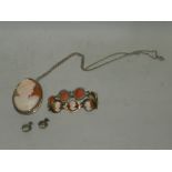 A collection of cameo set jewellery to i