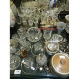 A quantity of glass wares, to include a