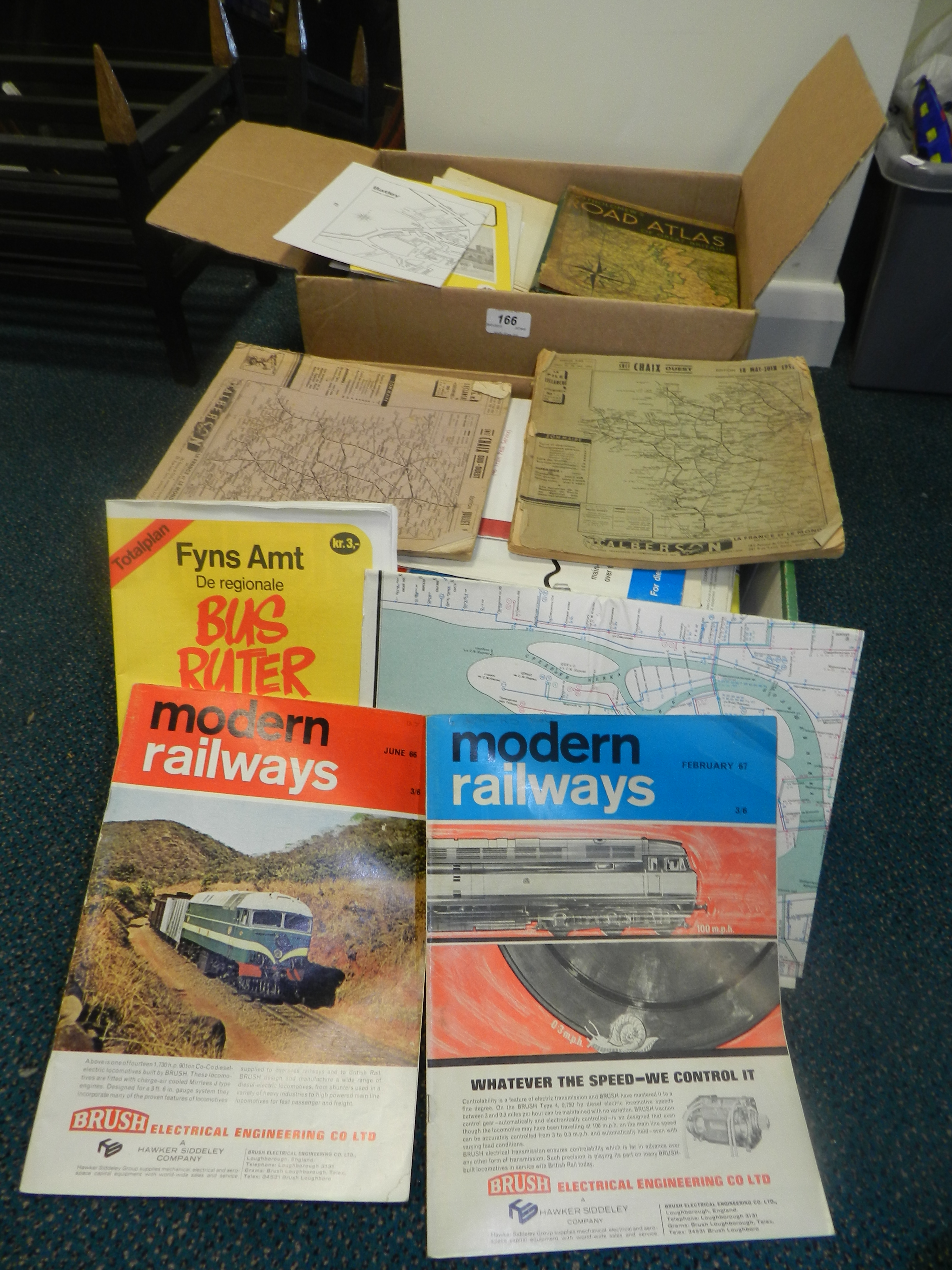 Two boxes of assorted pamphlets on railw