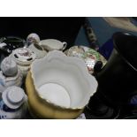 A quantity of ceramics, to include Coalp