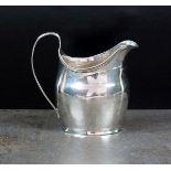 A George III silver cream jug, A*GB, Lon
