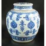 A Chinese blue and white ginger jar and cover, Qing Dynasty, Kangxi Period,