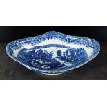 A Caughley dessert centre dish, circa 1785-90, of bracketed, oval form,