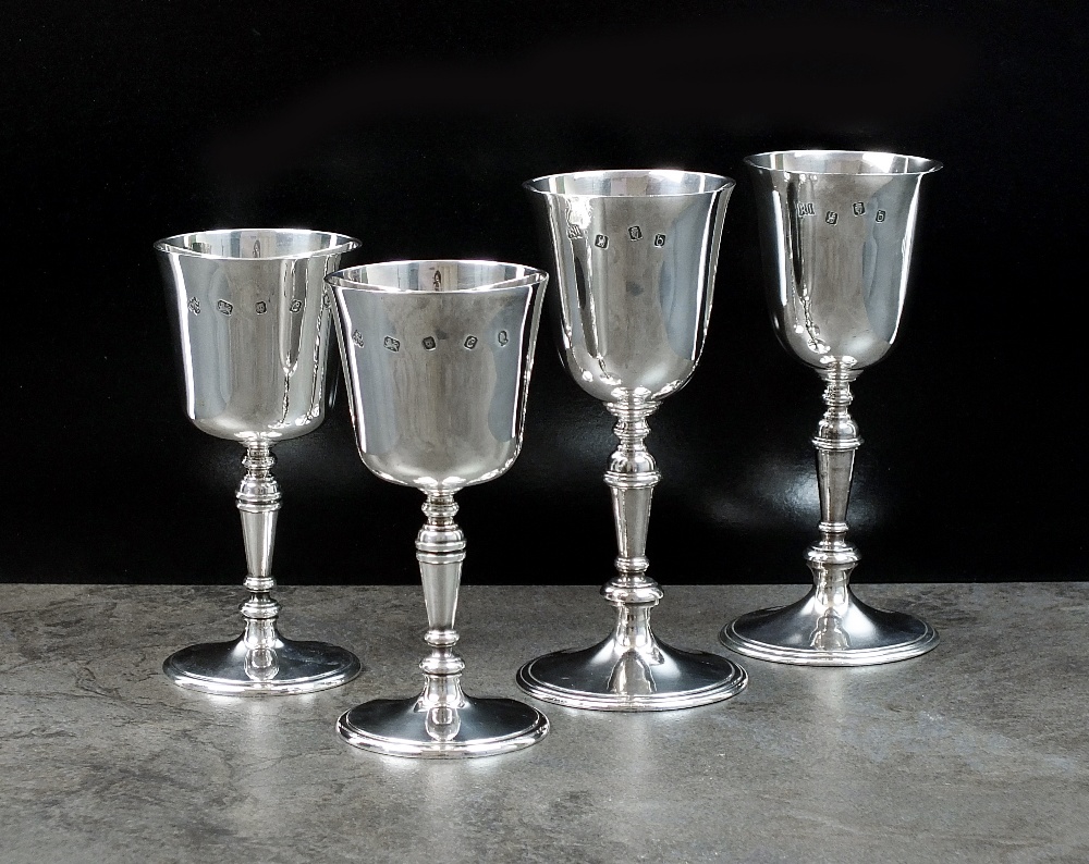 A pair of Irish silver goblets, Royal Irish Silver Co, Dublin 1969, 15cm high,