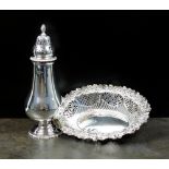 An Edwardian silver sugar caster, Vale Brothers & Sermon, Chester 1904,