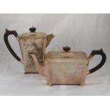 An Art Deco silver teapot and water jug, each on four feet with box hinge lid,  S Blankensee & Sons,