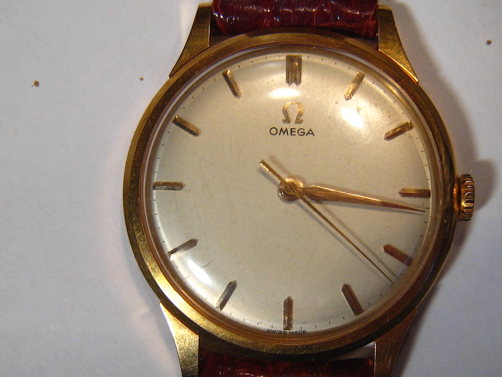 A gent's 18 carat gold Omega wrist watch, case approx 35mm wide, gross weight approx 35. - Image 5 of 10