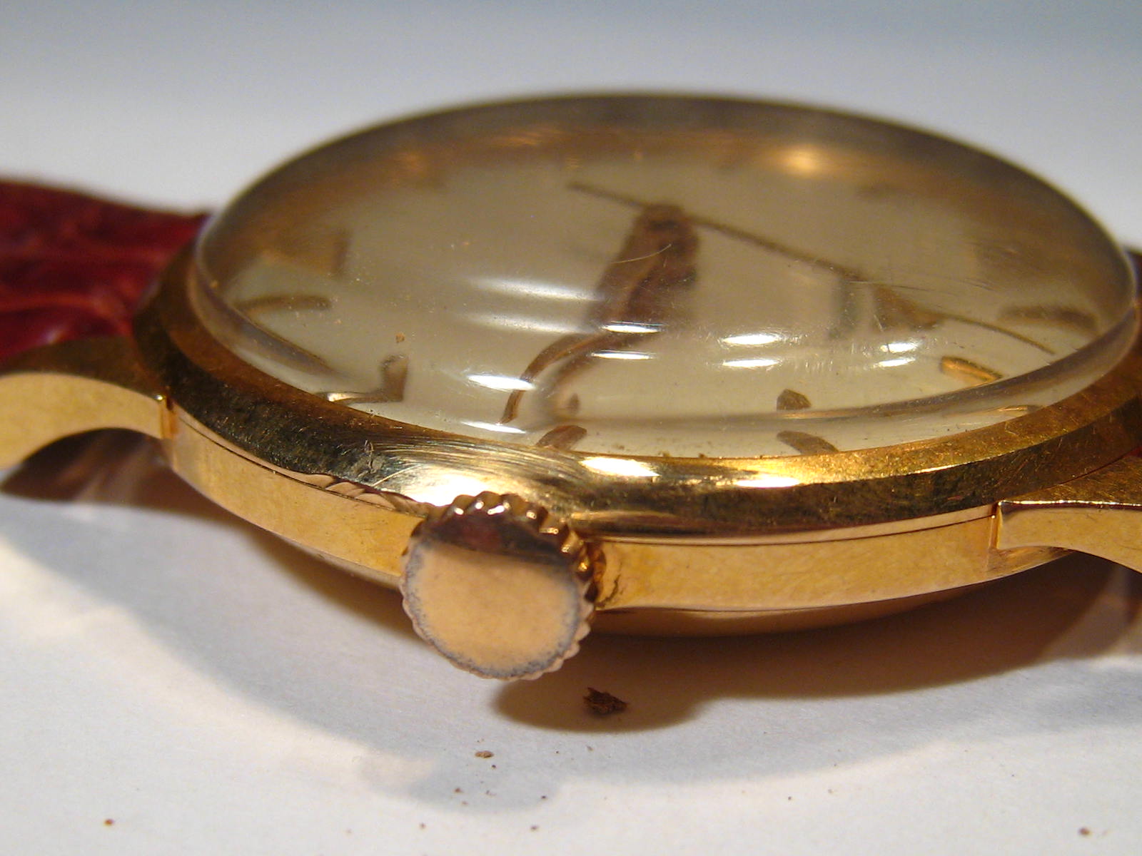 A gent's 18 carat gold Omega wrist watch, case approx 35mm wide, gross weight approx 35. - Image 3 of 10