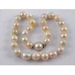 A South Sea cultured pearl necklace, approx 44cm long, largest pearl approx 18mm long.