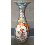 A LARGE EARLY 20TH CENTURY JAPANESE MEIJI PERIOD KUTANI PORCELAIN VASE painted with birds and