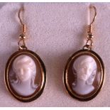 A PAIR OF VICTORIAN 9CT YELLOW GOLD CAMEO DROP EARRINGS.