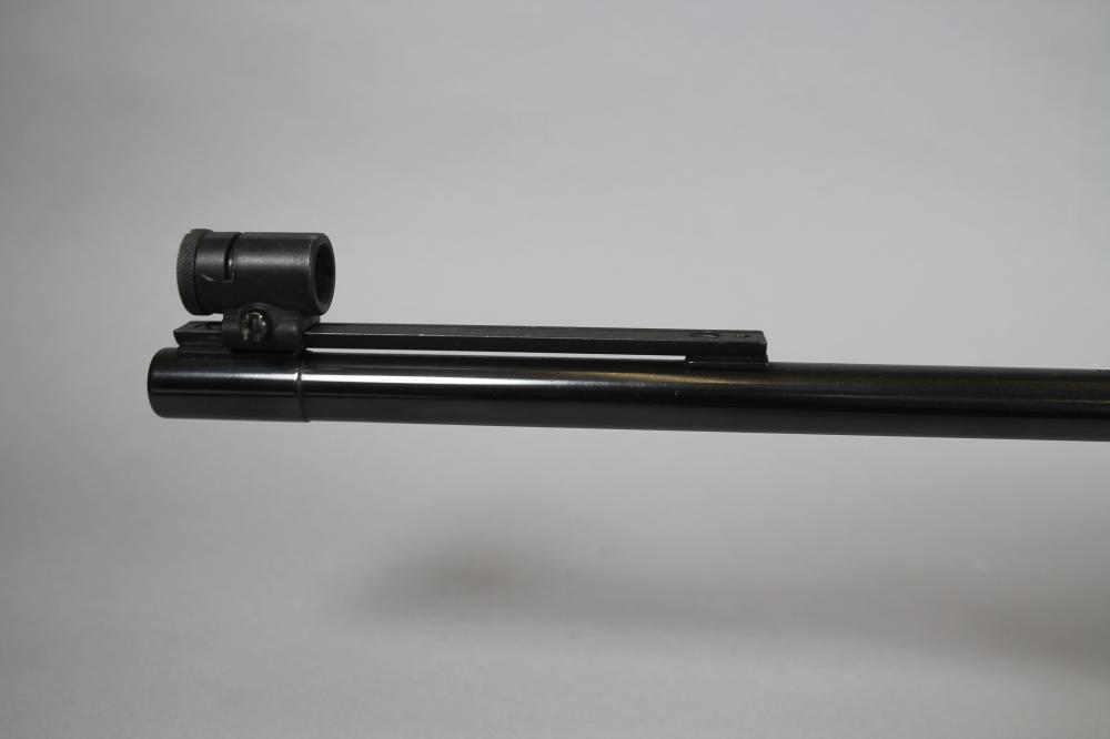 AN ANSCHUTZ MATCH MODEL 250 .177 TARGET AIR RIFLE, with 18 1/4" barrel, adjustable front sight, - Image 6 of 6