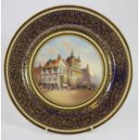 A ROYAL WORCESTER CHINA CABINET PLATE. c.1914, of plain circular form, centrally painted by