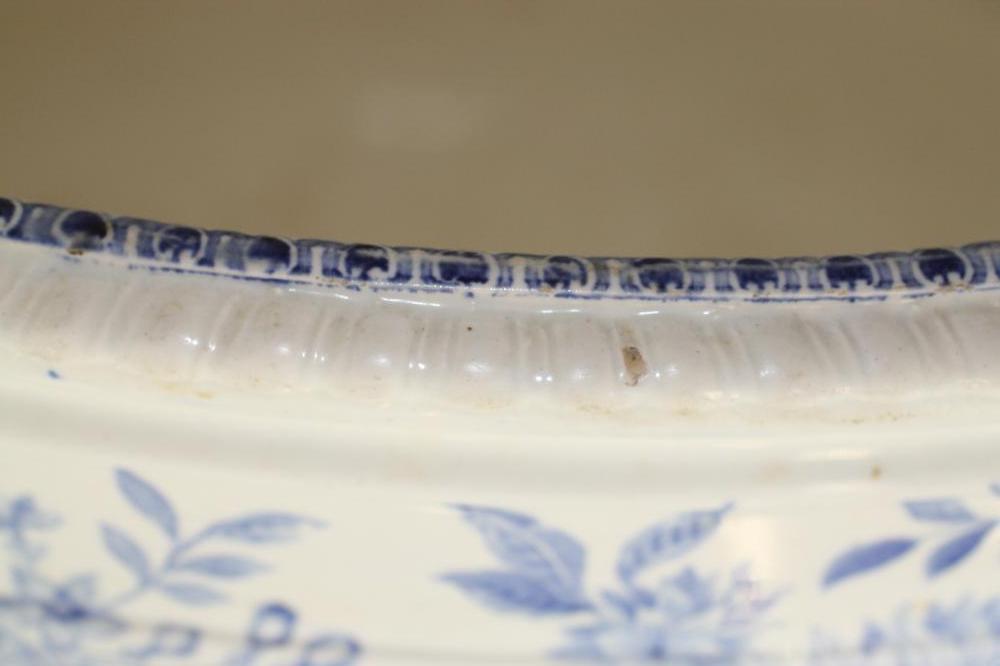 A VICTORIAN SPODE EARTHENWARE FOOTBATH, of two handled staved oval form, printed in underglaze - Image 3 of 4