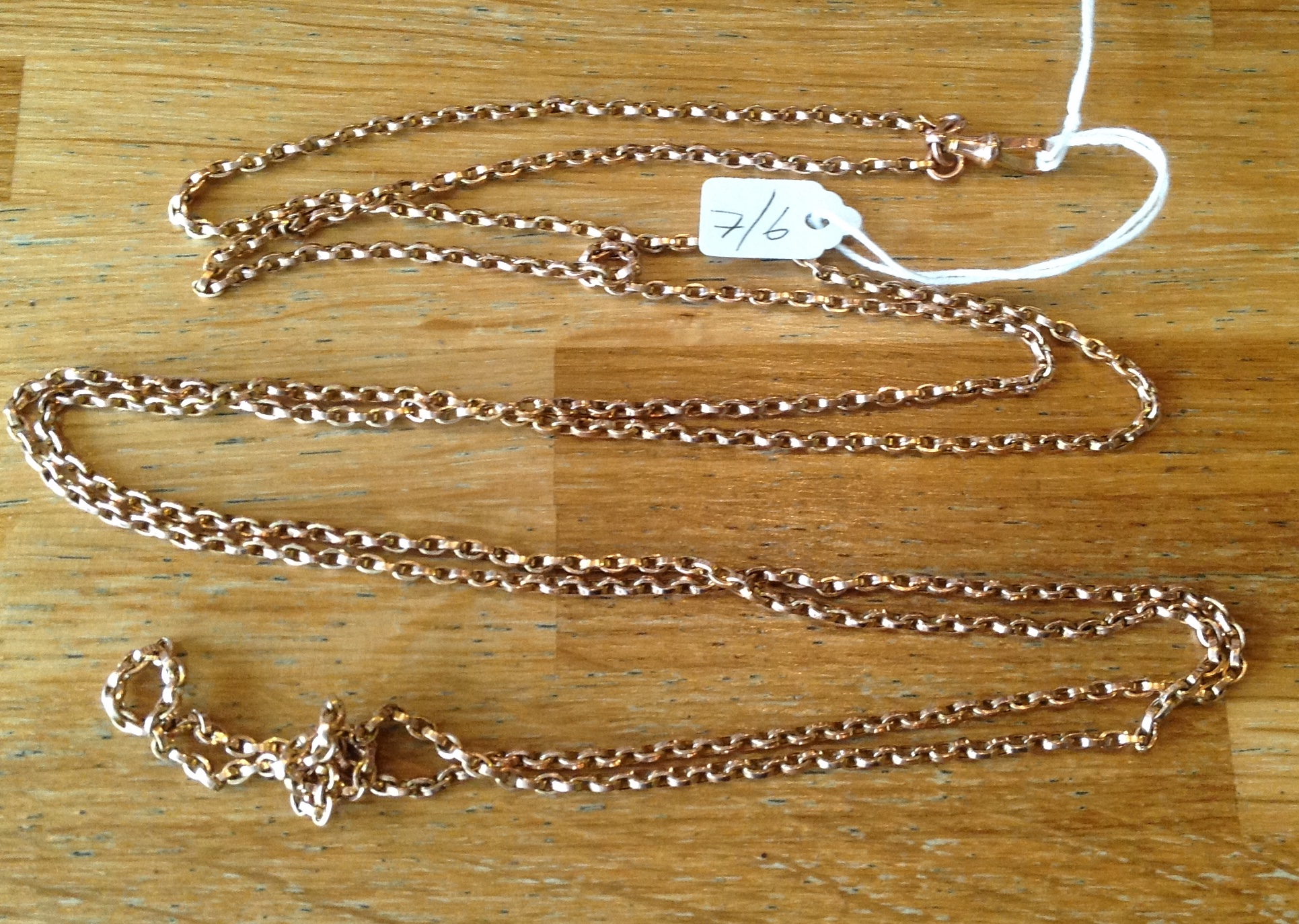 A 9ct gold chain 22.2gms