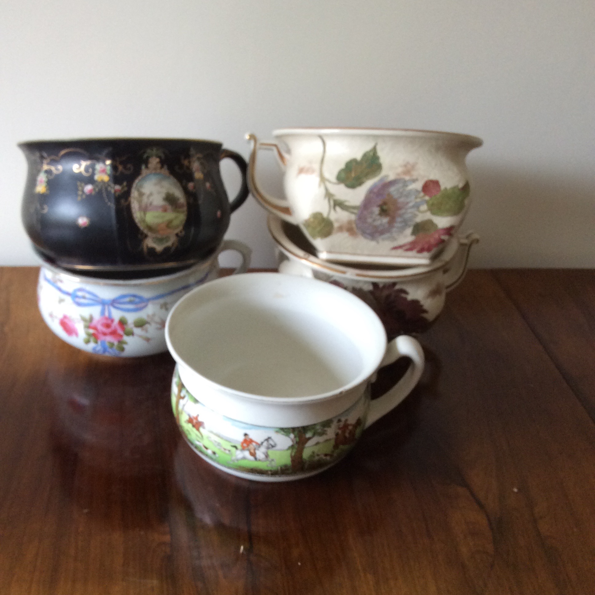 Five various ceramic potties inc. Royal Doulton