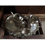 Box lot good quality plated ware