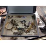 Assorted vintage costume jewellery inc silver and enamel