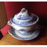 Blue and white tureen, cover and stand Rhine pattern