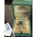 Fine quality Emerald and Diamond ring