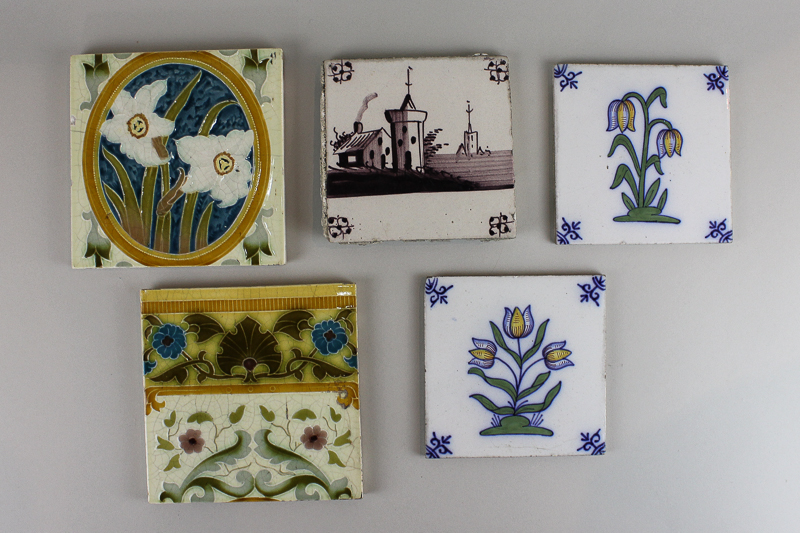 Two Minton ceramic wall tiles of daffodils, 15cm, and three other tiles
