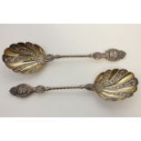 A pair of Edward VII cased serving spoons, maker Goldsmiths and Silversmiths Company Ltd, London