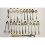 A set of five fiddle pattern George V silver teaspoons and six coffee spoons, maker Emile Viner,
