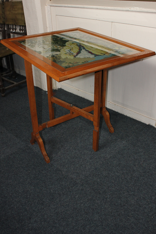 A pale oak framed fire screen with a central embroidered panel of a lady in a garden, will also - Image 2 of 2