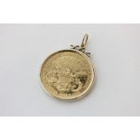 An American gold $20 coin dated 1900 in a 9ct gold mount, 39.9g