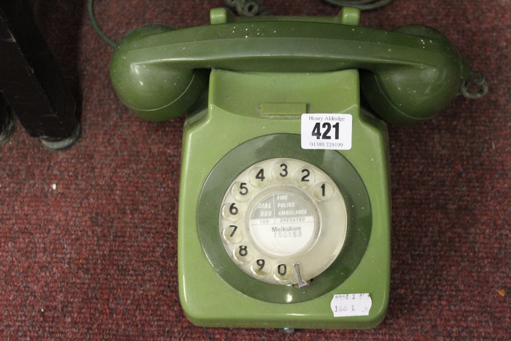 Telephones: 1980s Post Office telephone, Olive, 746F. EET 80/3.